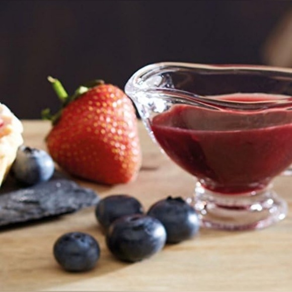 NWT set of two Crate & Barrel individual gravy/condiments boat 2oz - Picture 5 of 8